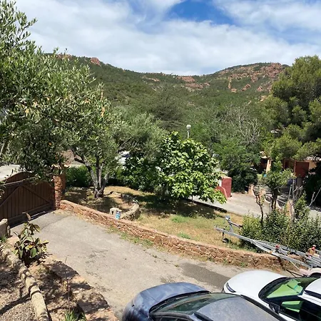 Esterel Calme Et Proche De La Mer,vtt Et Randonnees