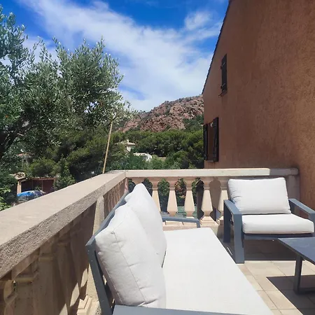 Вилла Esterel Calme Et Proche De La Mer,vtt Et Randonnees Сен-Рафаэль