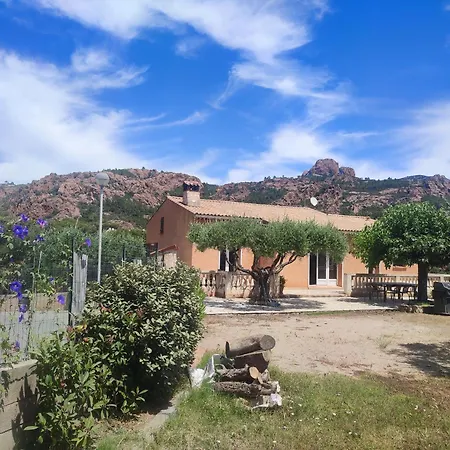 Villa Esterel Calme Et Proche De La Mer,vtt Et Randonnees Saint-Raphael (Var)