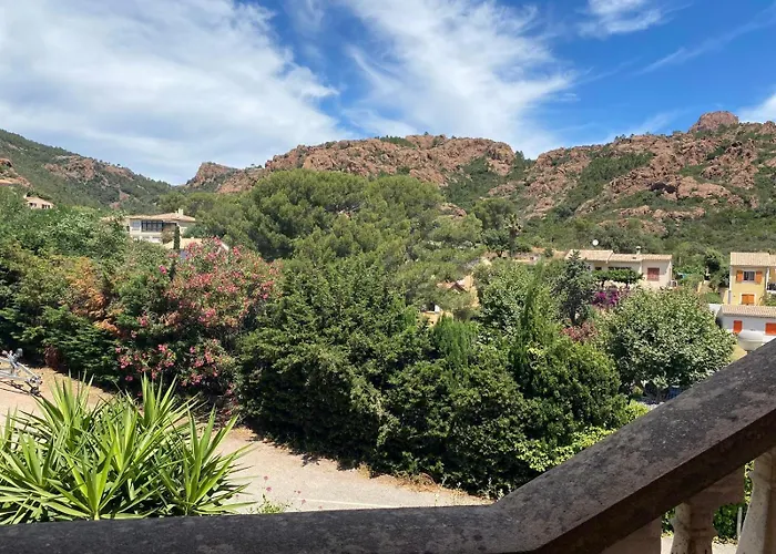 Esterel Calme Et Proche De La Mer,vtt Et Randonnées Villa