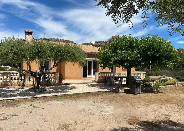 Villa Esterel Calme Et Proche De La Mer,vtt Et Randonnées