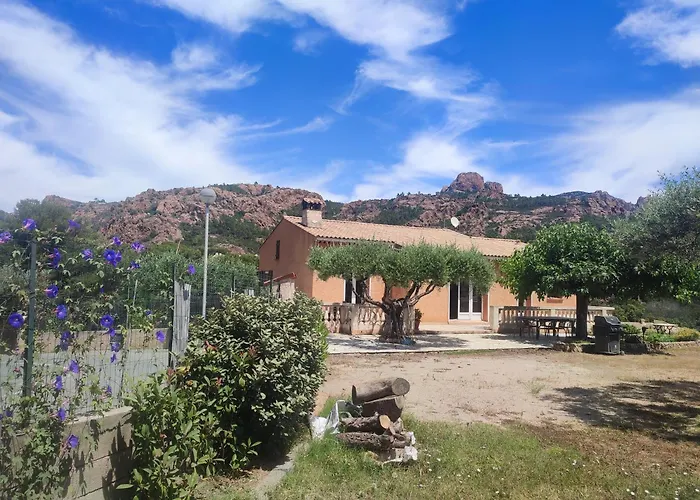 Villa Esterel Calme Et Proche De La Mer,vtt Et Randonnées Saint-Raphaël